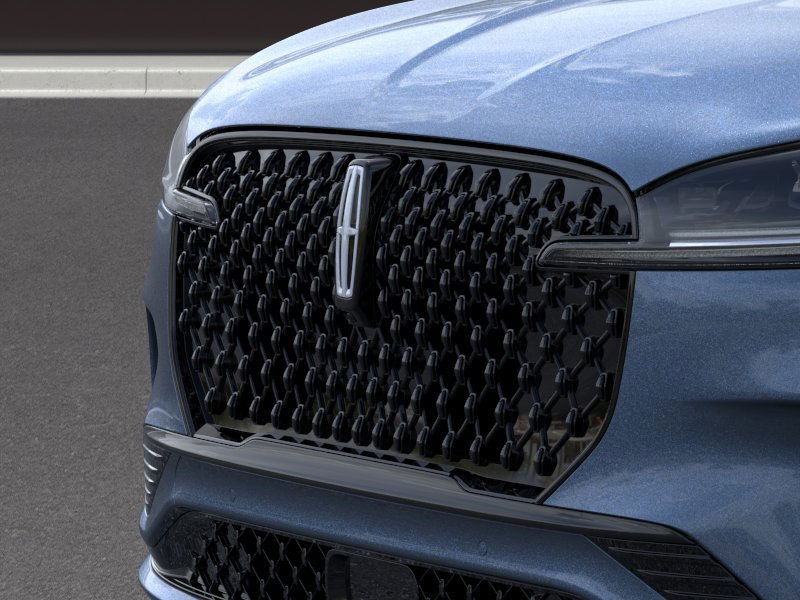 Lincoln Aviator Vehicle Full-screen Gallery Image 17