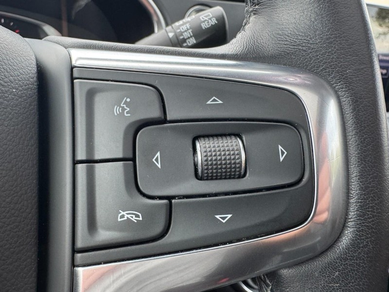 Chevrolet Blazer Vehicle Full-screen Gallery Image 16