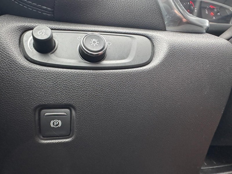 Chevrolet Blazer Vehicle Full-screen Gallery Image 22