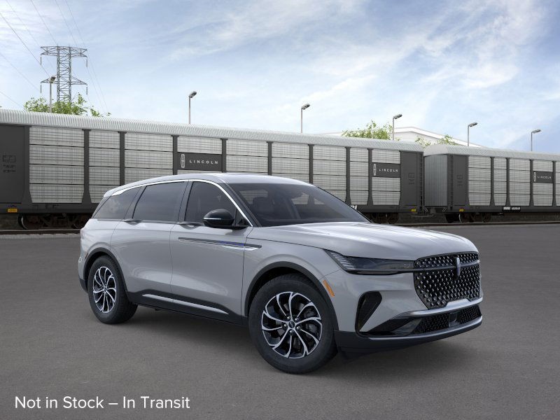 Lincoln Nautilus Vehicle Full-screen Gallery Image 07