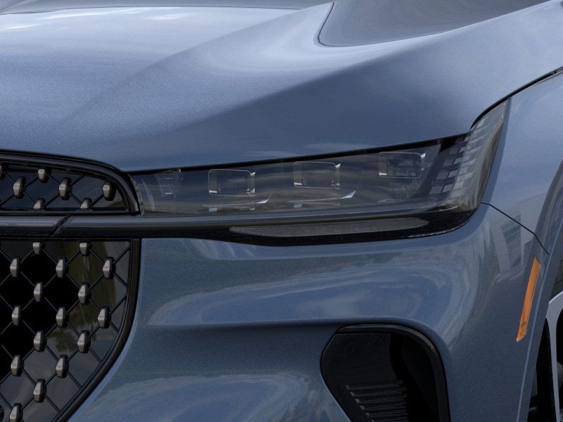 Lincoln Nautilus Vehicle Full-screen Gallery Image 18