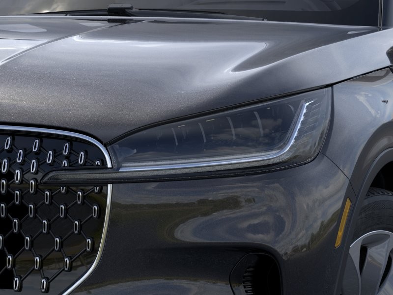 Lincoln Aviator Vehicle Full-screen Gallery Image 18