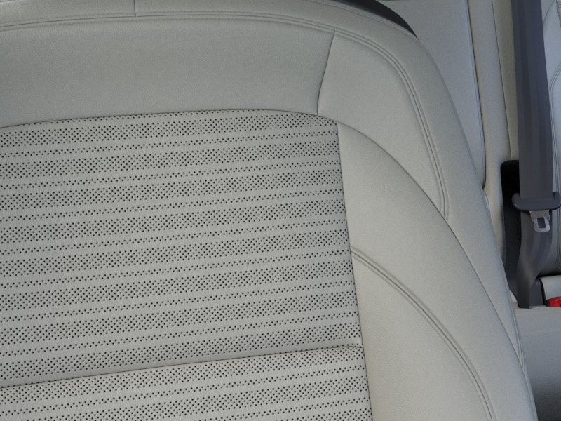 Lincoln Nautilus Vehicle Full-screen Gallery Image 16