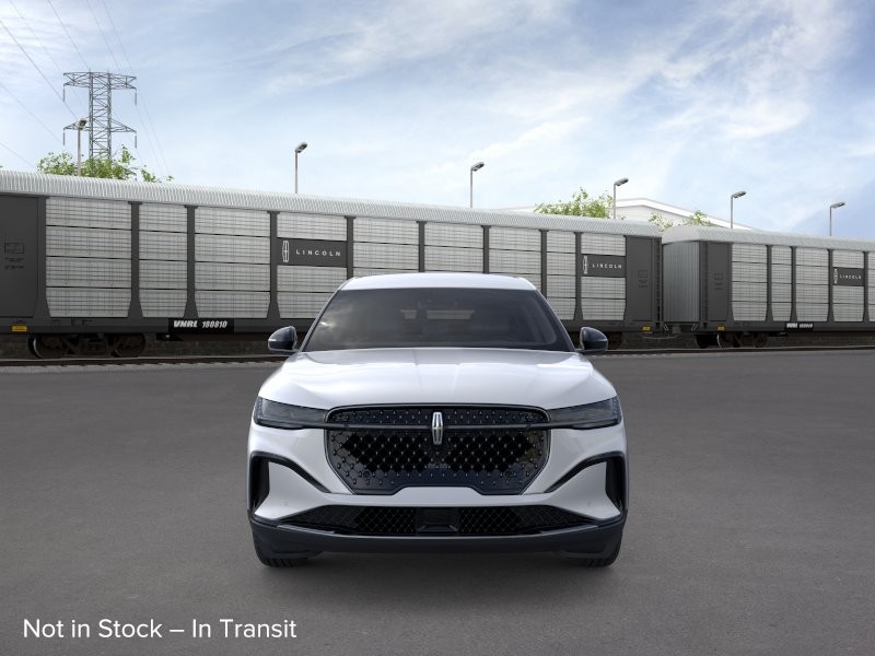 Lincoln Nautilus Vehicle Full-screen Gallery Image 06