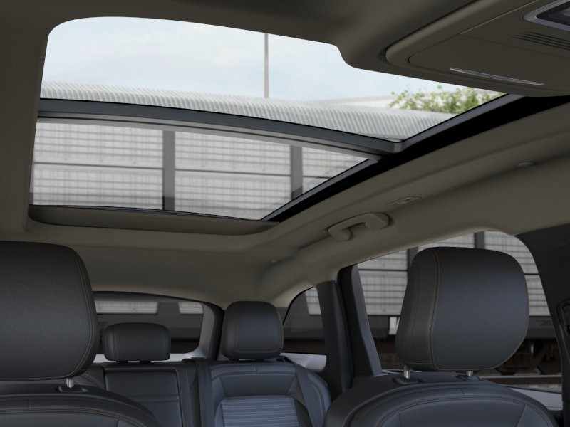 Lincoln Nautilus Vehicle Full-screen Gallery Image 22