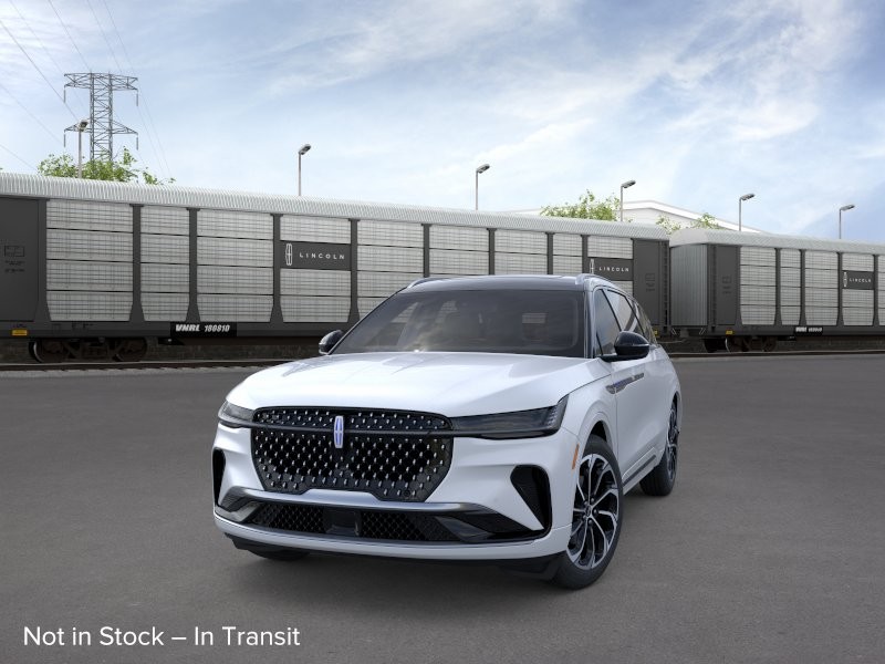 Lincoln Nautilus Vehicle Full-screen Gallery Image 02