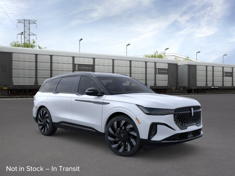 Lincoln Nautilus Vehicle Full-screen Gallery Image 07