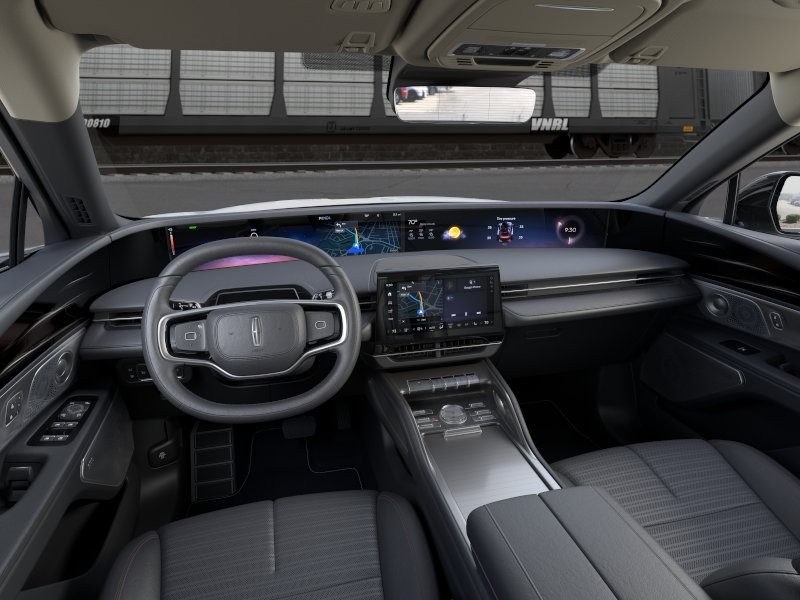 Lincoln Nautilus Vehicle Full-screen Gallery Image 09