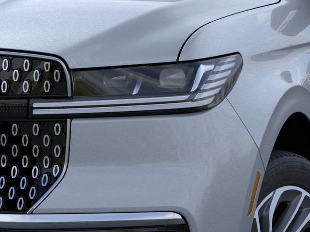 2026 Lincoln Navigator Reserve thumbnail image 18