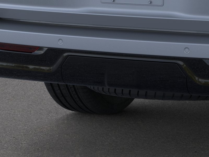 Lincoln Navigator Vehicle Full-screen Gallery Image 23
