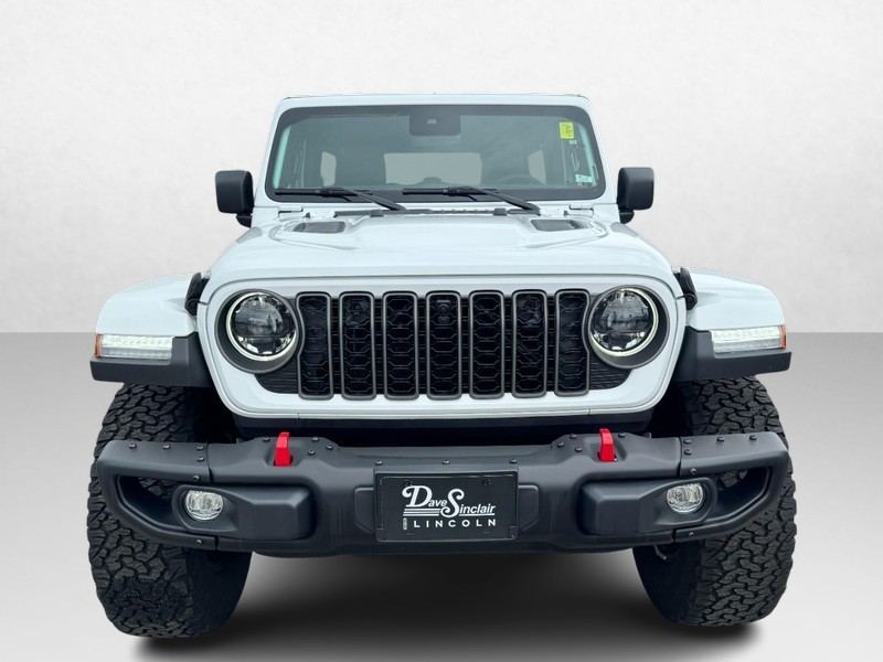 Jeep Wrangler Vehicle Full-screen Gallery Image 02