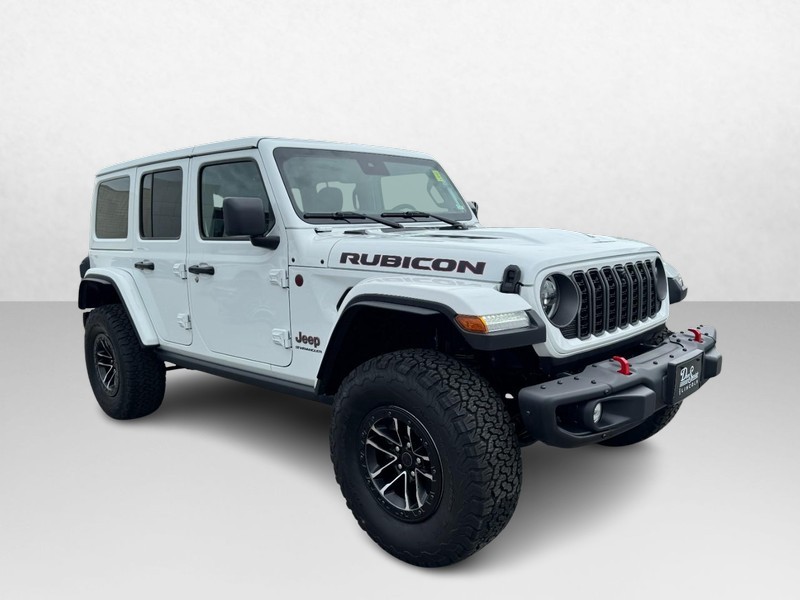Jeep Wrangler Vehicle Full-screen Gallery Image 03