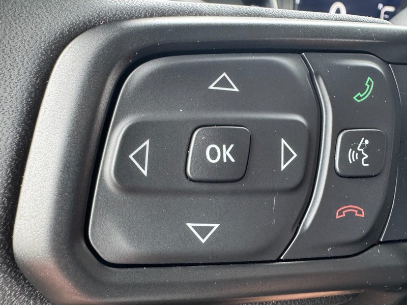 Jeep Wrangler Vehicle Full-screen Gallery Image 18