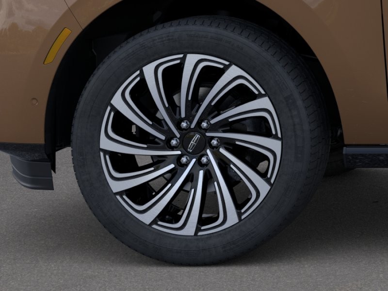 Lincoln Navigator Vehicle Full-screen Gallery Image 19