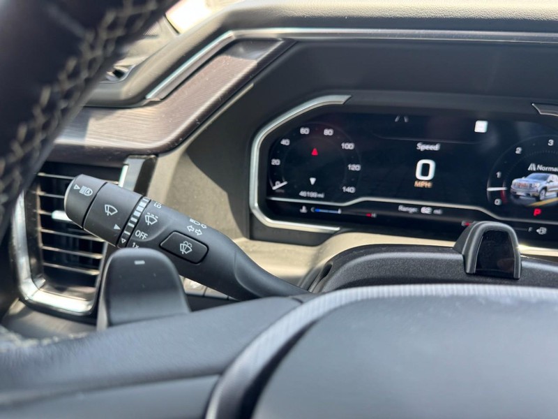 GMC Sierra 1500 Vehicle Full-screen Gallery Image 20