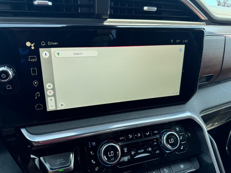 GMC Sierra 1500 Vehicle Full-screen Gallery Image 23