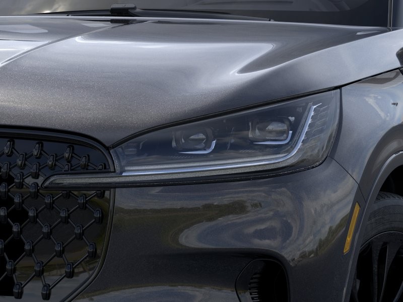 Lincoln Aviator Vehicle Full-screen Gallery Image 18