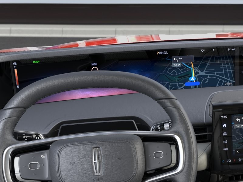 Lincoln Nautilus Vehicle Full-screen Gallery Image 13