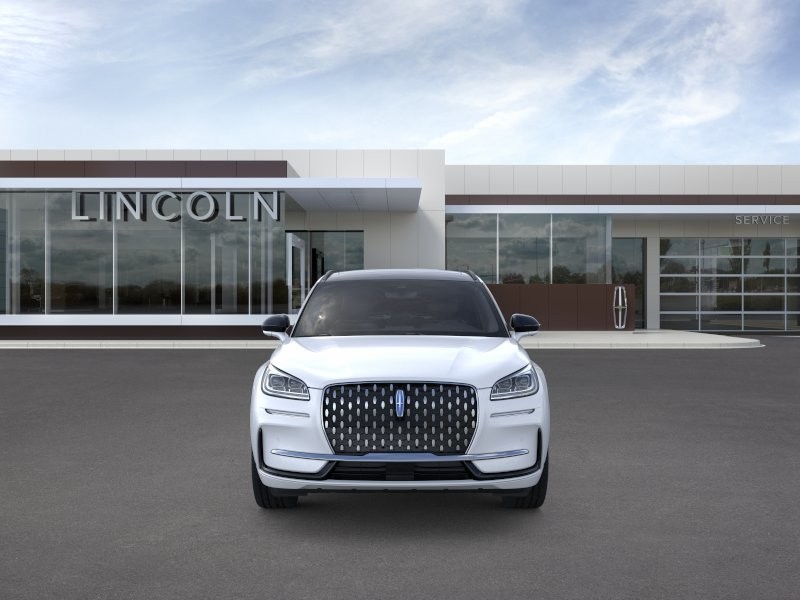 Lincoln Corsair Vehicle Full-screen Gallery Image 06