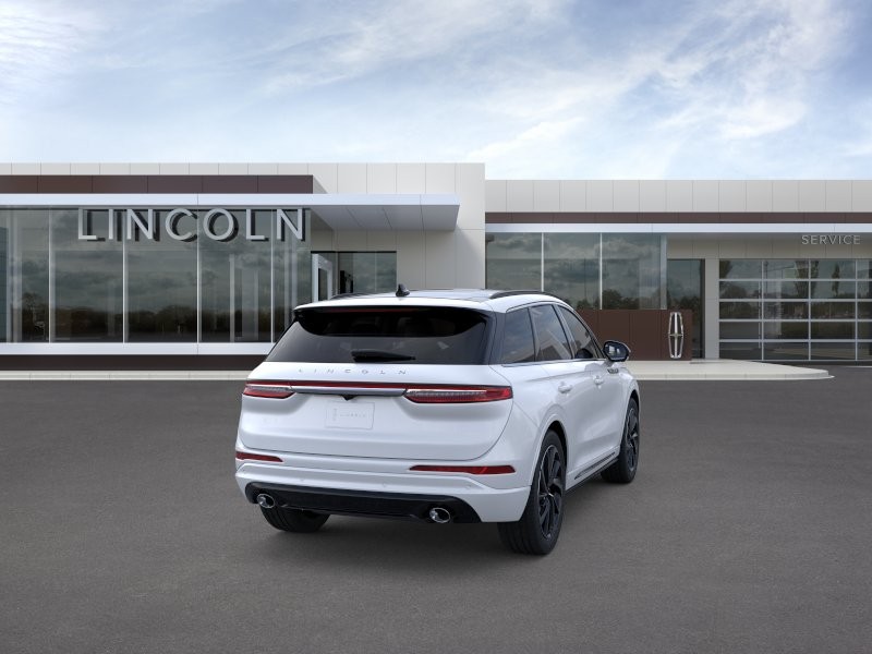 Lincoln Corsair Vehicle Full-screen Gallery Image 08