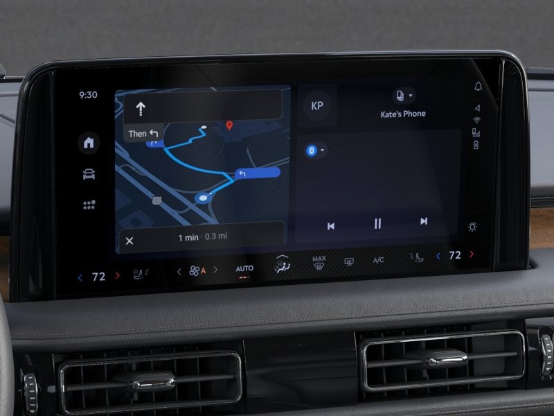 Lincoln Aviator Vehicle Full-screen Gallery Image 14