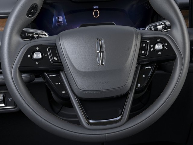2025 Lincoln Aviator Reserve thumbnail image 12