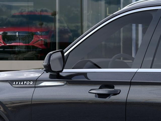 2025 Lincoln Aviator Reserve thumbnail image 20