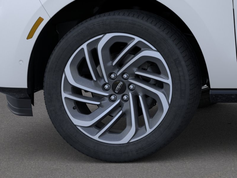 Lincoln Navigator Vehicle Full-screen Gallery Image 19