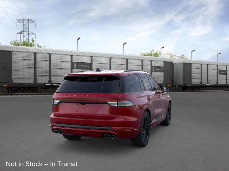 Lincoln Aviator Vehicle Full-screen Gallery Image 08