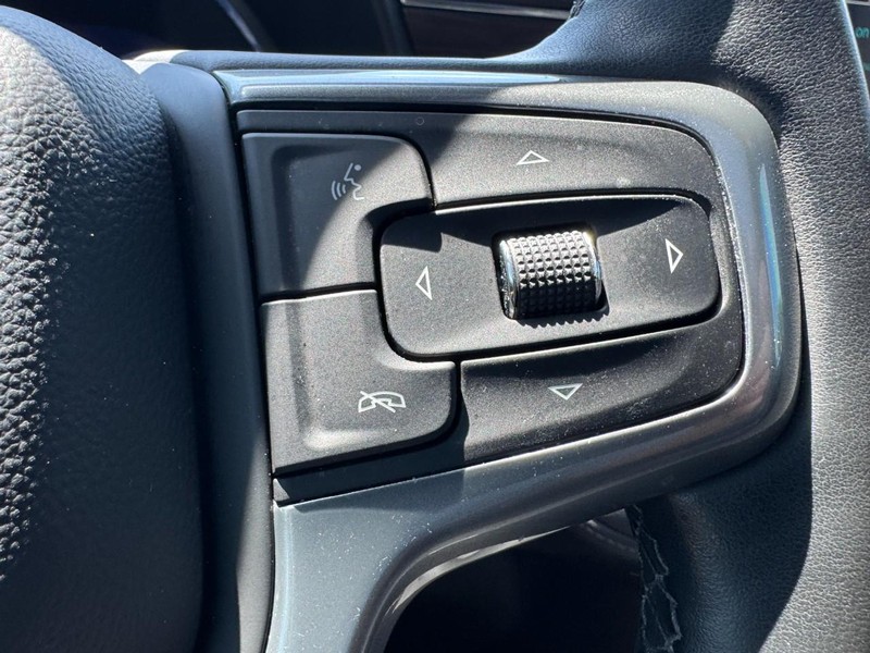 Chevrolet Tahoe Vehicle Full-screen Gallery Image 19