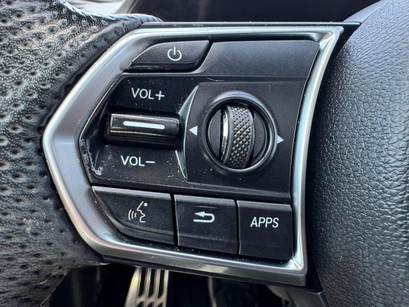 Acura RDX Vehicle Full-screen Gallery Image 18