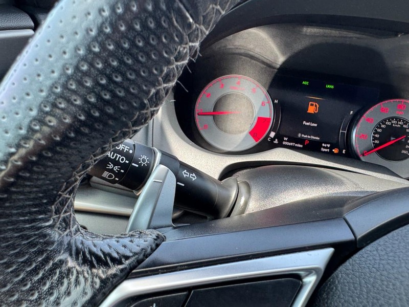 Acura RDX Vehicle Full-screen Gallery Image 20