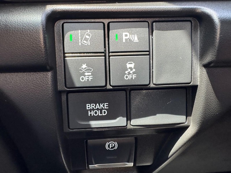 Acura RDX Vehicle Full-screen Gallery Image 22