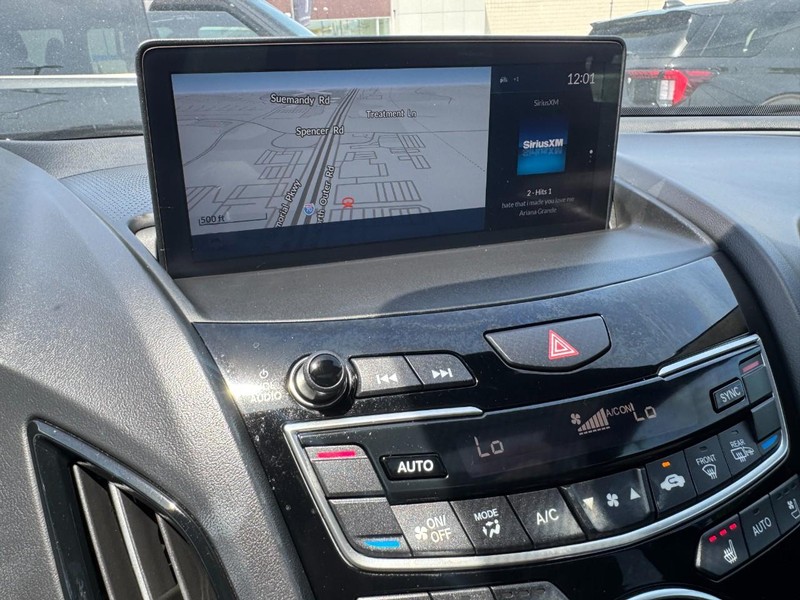 Acura RDX Vehicle Full-screen Gallery Image 23