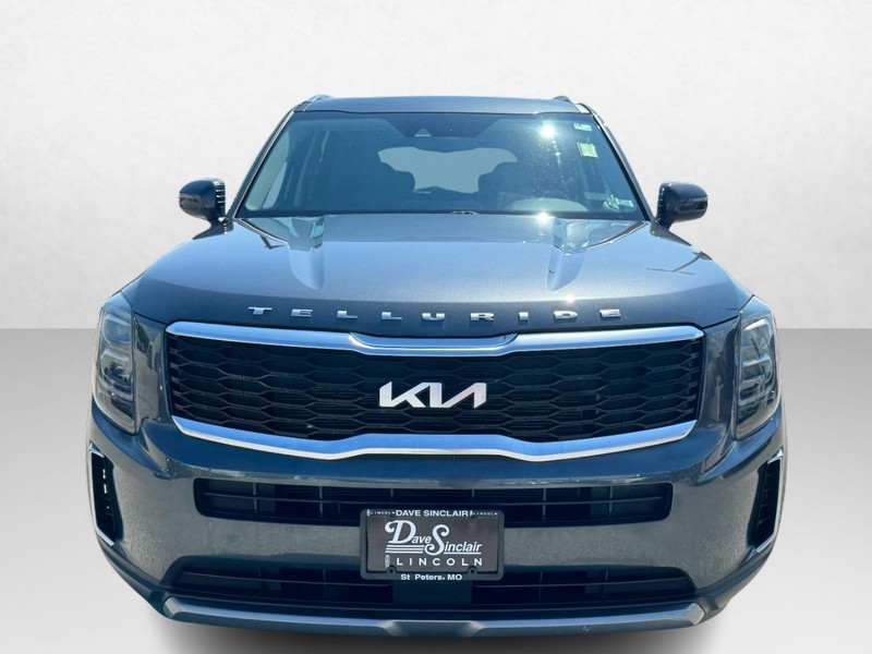 Kia Telluride Vehicle Full-screen Gallery Image 02