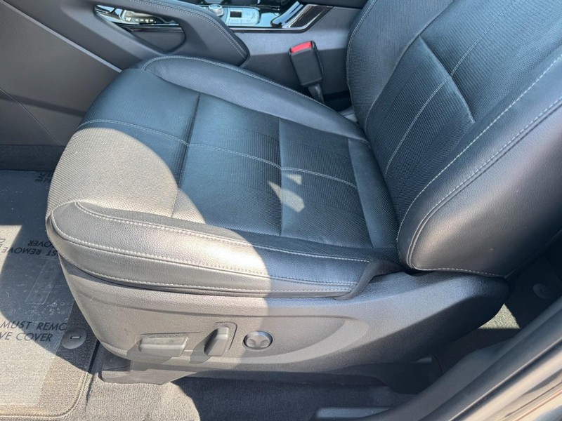 Kia Telluride Vehicle Full-screen Gallery Image 14