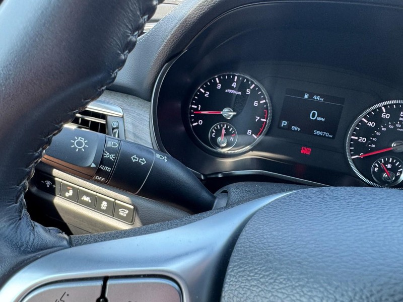 Kia Telluride Vehicle Full-screen Gallery Image 20
