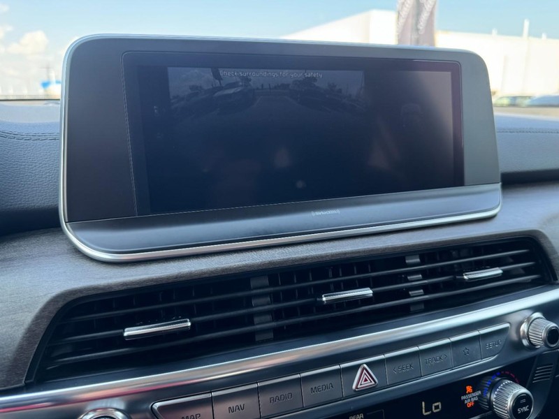 Kia Telluride Vehicle Full-screen Gallery Image 24