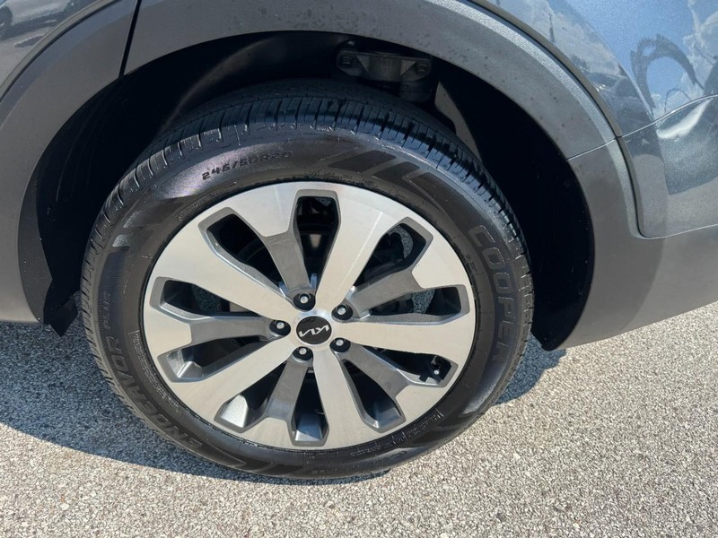 Kia Telluride Vehicle Full-screen Gallery Image 27
