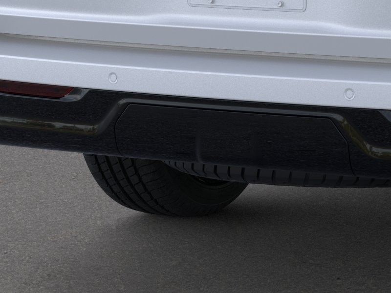 Lincoln Navigator Vehicle Full-screen Gallery Image 23