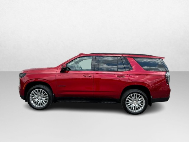 2025 Chevrolet Tahoe RST thumbnail image 08
