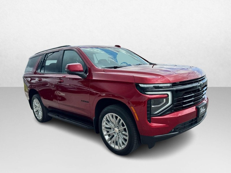 Chevrolet Tahoe Vehicle Full-screen Gallery Image 03