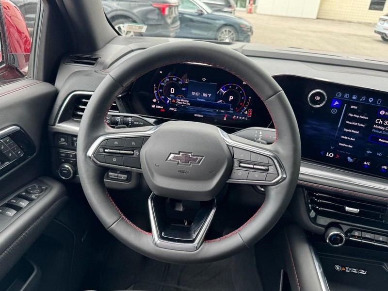 Chevrolet Tahoe Vehicle Full-screen Gallery Image 10