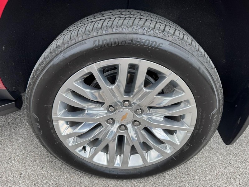 Chevrolet Tahoe Vehicle Full-screen Gallery Image 27