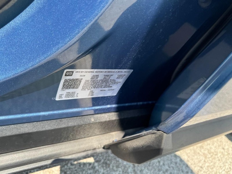Chevrolet Equinox Vehicle Full-screen Gallery Image 28