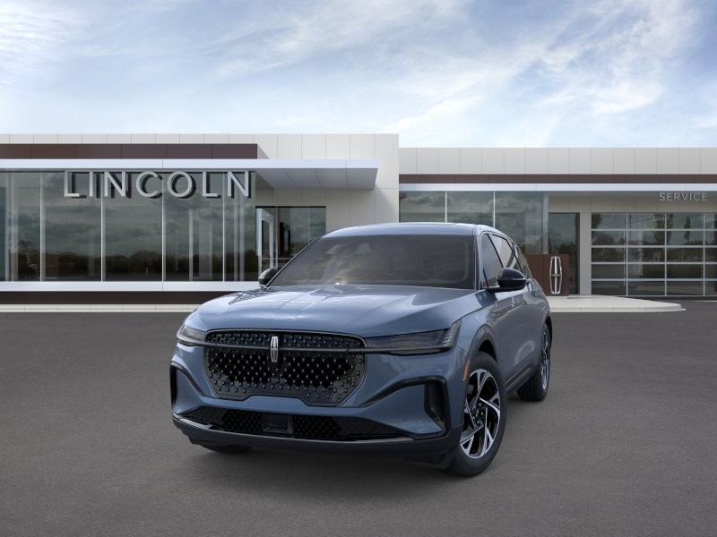 Lincoln Nautilus Vehicle Full-screen Gallery Image 02