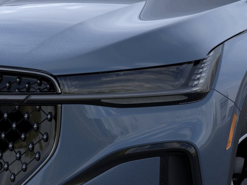 Lincoln Nautilus Vehicle Full-screen Gallery Image 18
