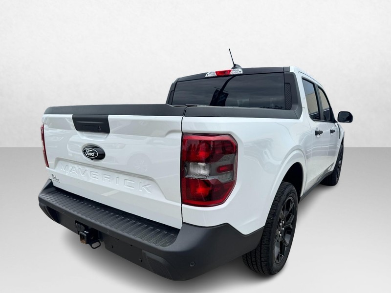 Ford Maverick Vehicle Full-screen Gallery Image 05