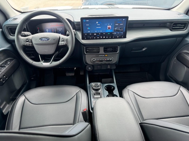 Ford Maverick Vehicle Full-screen Gallery Image 09
