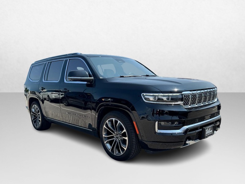 Jeep Grand Wagoneer Vehicle Full-screen Gallery Image 03